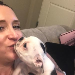 Meet your Posher, Nikole